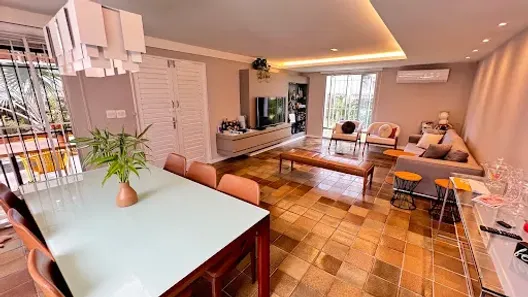 Casa com 6 Quartos para alugar, 404m² no Poço, Recife