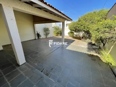Casa com 2 Quartos para alugar, 85m² no Morada da Serra, Montes Claros