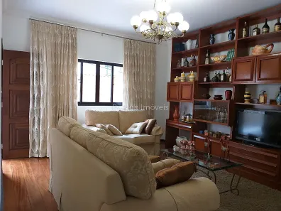 Casa com 3 Quartos à venda, 158m² no Teixeiras, Juiz de Fora
