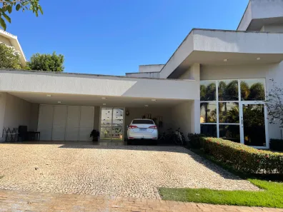 Casa de Condomínio com 6 Quartos à venda, 497m² no Loteamento Portal do Sol II, Goiânia