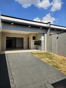 Casa com 3 Quartos à venda, 124m² no Jardim Petrópolis, Goiânia