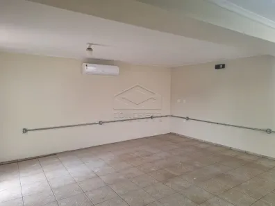 Casa com 4 Quartos para alugar, 250m² no Vila Santa Clara, Bauru