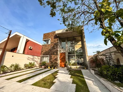 Casa com 5 Quartos à venda, 359m² no Lagoinha, Ubatuba