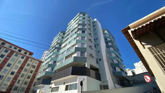 Apartamento com 2 Quartos para alugar, 79m² no Centro, Guarapari