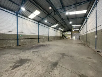 Galpão/Depósito/Armazém para alugar, 504m² no Jardim das Alterosas - 2ª Seção, Betim