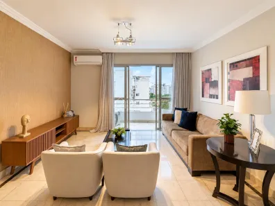 Apartamento com 2 Quartos para alugar, 90m² no Cambuí, Campinas