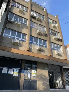 Sala Comercial à venda, 27m² no Passo da Areia, Porto Alegre