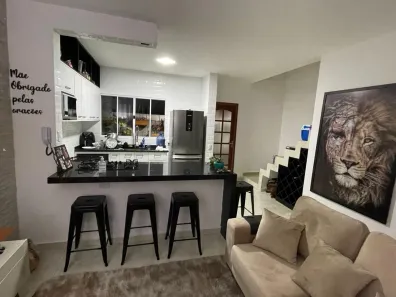 Sobrado com 2 Quartos à venda, 67m² no Jardim Bela Vista, Araçariguama