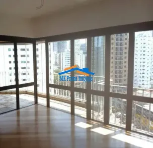 Apartamento com 3 Quartos à venda, 177m² no Moema, São Paulo