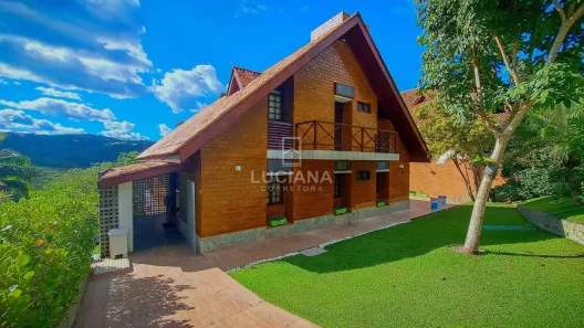 Casa de Condomínio com 6 Quartos à venda, 600m² no Alpes Suiços, Gravatá