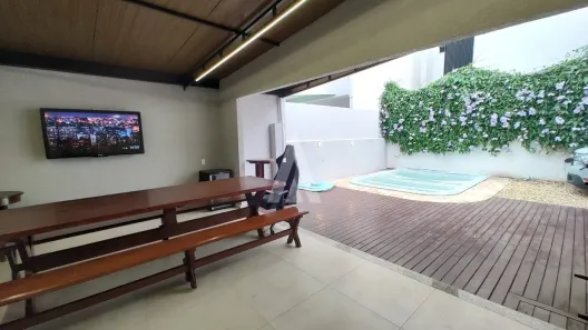 Casa com 4 Quartos à venda, 159m² no América, Joinville