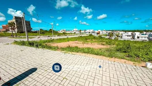 Lote/Terreno à venda, 647m² no Cidade Alpha, Eusébio