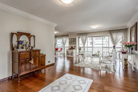 Apartamento com 3 Quartos à venda, 200m² no Moema, São Paulo
