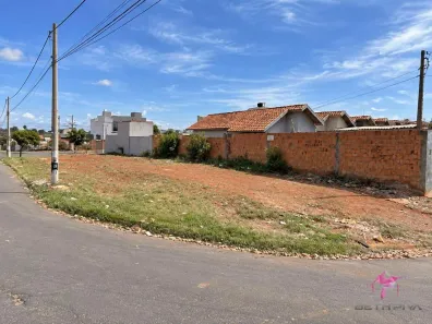 Lote/Terreno à venda, 181m² no Jardim Empyreo, Leme