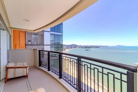 Apartamento com 5 Quartos à venda, 230m² no Centro, Balneário Camboriú