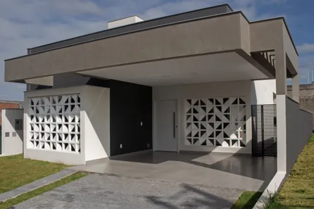 Casa de Condomínio com 3 Quartos à venda, 143m² no Jardim Montecatini, Londrina