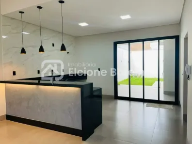 Casa com 3 Quartos à venda, 150m² no Aclimação, Uberlândia