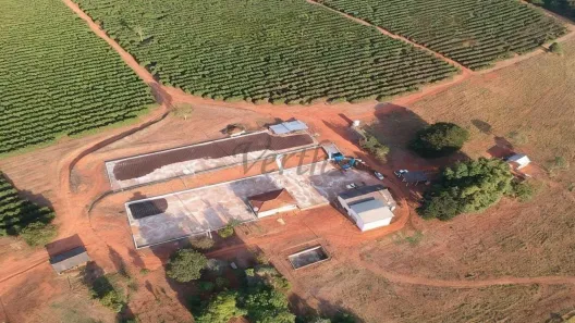 com 10 Quartos à venda, 41m² no Centro, Alfenas