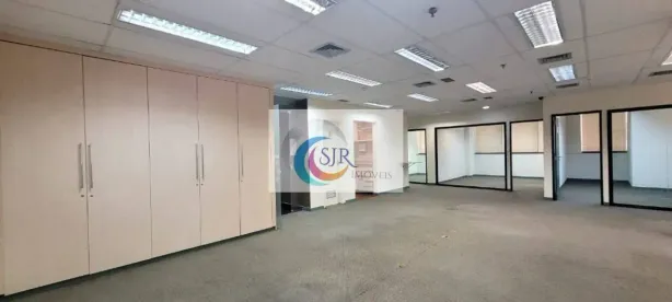 Sala Comercial para alugar, 270m² no Vila Olímpia, São Paulo