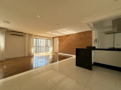 Apartamento com 2 Quartos para alugar, 135m² no Moema, São Paulo