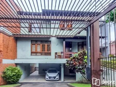 Casa com 4 Quartos à venda, 225m² no Teresópolis, Porto Alegre