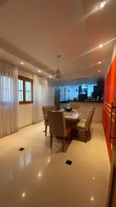 Sobrado com 4 Quartos à venda, 179m² no Jardim Taboão, São Paulo