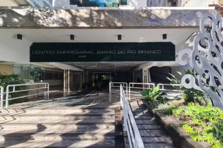Sala Comercial para alugar, 144m² no Centro, Florianópolis