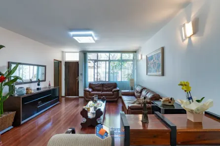 Casa com 3 Quartos à venda, 152m² no Parque Colonial, São Paulo