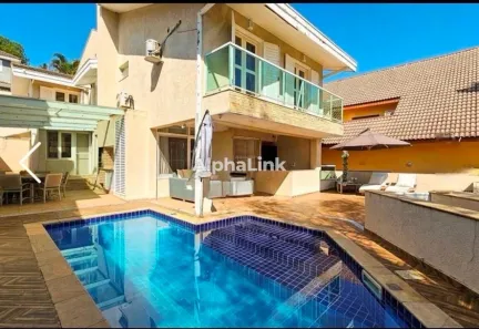 Casa de Condomínio com 4 Quartos para alugar, 271m² no Alphaville, Santana de Parnaíba