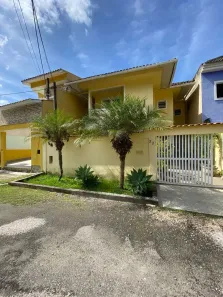 Casa de Condomínio com 3 Quartos à venda, 180m² no Vargem Grande, Rio de Janeiro