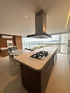 Apartamento com 3 Quartos para venda ou aluguel, 137m² no Itacolomi, Balneário Piçarras