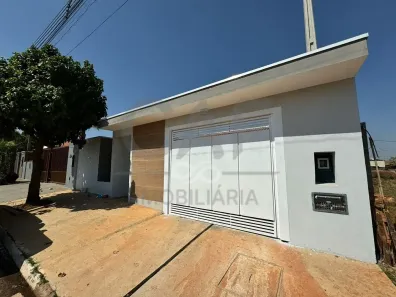 Casa com 2 Quartos à venda, 90m² no Parque Residencial Imigrantes, Holambra