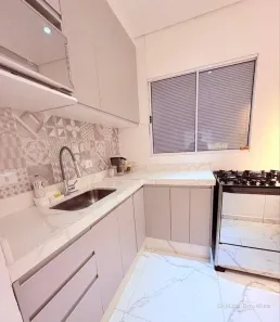 Casa de Condomínio com 2 Quartos à venda, 70m² no Vila Urupês, Suzano