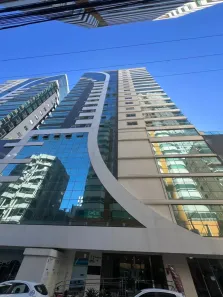 Apartamento com 3 Quartos à venda, 160m² no Meia Praia, Itapema