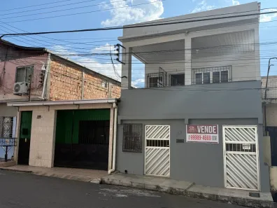 Casa com 4 Quartos à venda, 190m² no Santo Antônio, Manaus