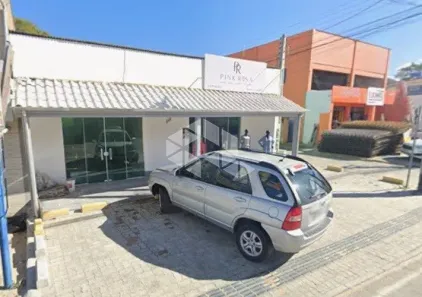 Ponto Comercial à venda, 140m² no São João do Rio Vermelho, Florianópolis