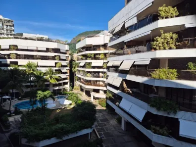Apartamento com 4 Quartos à venda, 251m² no Lagoa, Rio de Janeiro