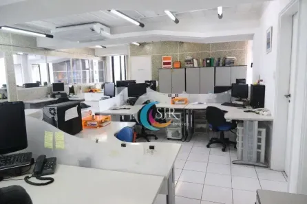 Sala Comercial à venda, 329m² no Cidade Monções, São Paulo