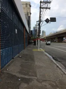 Galpão/Depósito/Armazém à venda, 553m² no Canindé, São Paulo