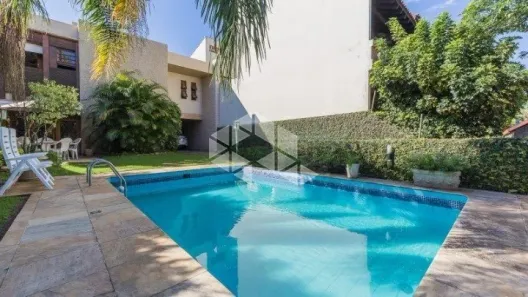 Casa com 3 Quartos à venda, 400m² no Chácara das Pedras, Porto Alegre