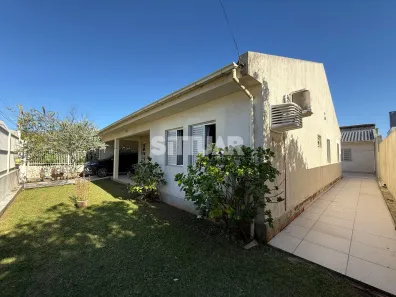 Casa com 4 Quartos à venda, 180m² no Balneário Solimar, Imbituba