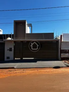 Casa com 3 Quartos à venda, 136m² no Jardim Auxiliadora, Campo Grande