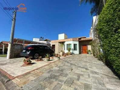 Casa de Condomínio com 3 Quartos à venda, 200m² no Residencial São Paulo, Jacareí
