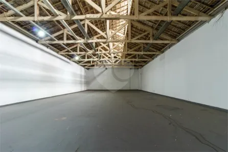 Galpão/Depósito/Armazém para alugar, 621m² no Vila Romana, São Paulo