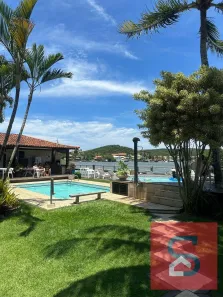 Casa de Condomínio com 3 Quartos à venda, 95m² no Ogiva, Cabo Frio