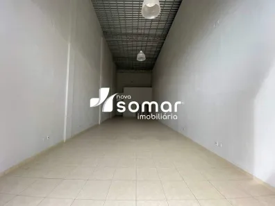 Ponto Comercial para alugar, 150m² no Centro, Divinópolis