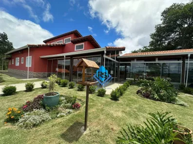 Fazenda/Sítio com 3 Quartos à venda, 247m² no Ibiúna, Ibiúna