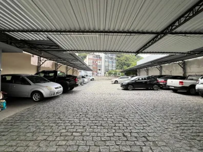 para alugar, 540m² no Várzea, Teresópolis