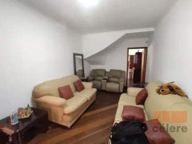 Sobrado com 3 Quartos para venda ou aluguel, 200m² no Vila Bertioga, São Paulo