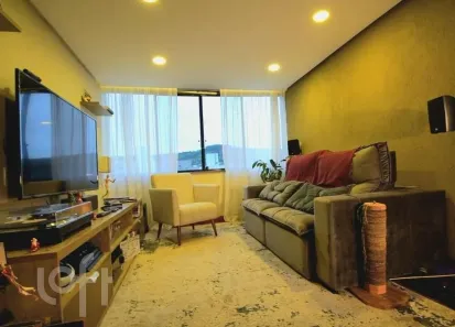 Apartamento com 2 Quartos à venda, 74m² no Nonoai, Porto Alegre